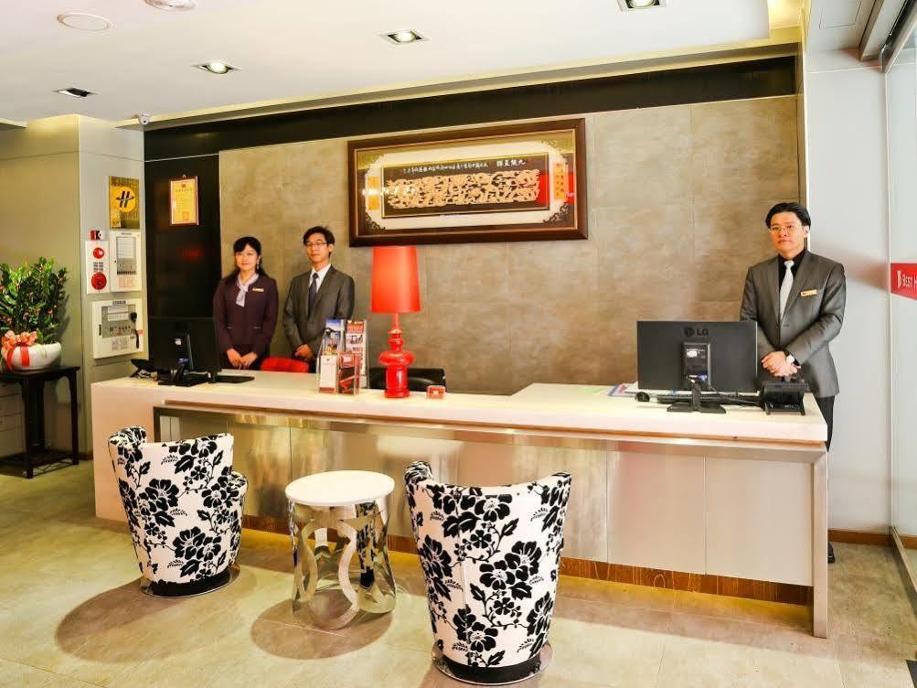 新麗旅店 Newful Hotel Taipéi Exterior foto